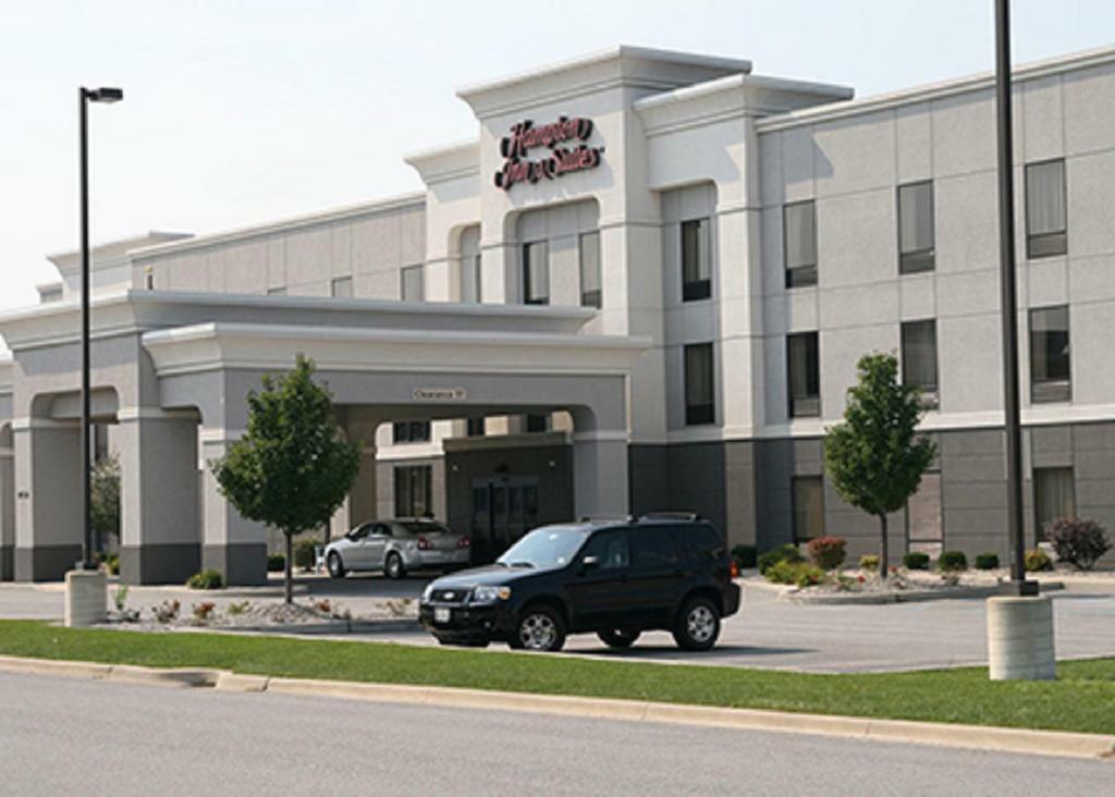 Hampton Inn & Suites Columbus Scioto Downs Exterior photo